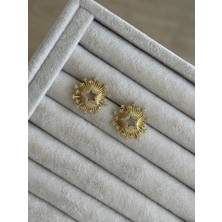 İrem Yıldız Yıldız Taşlı Zirkon Çelik Küpe