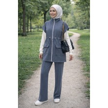 Moda Şık ve Rahat Günlük Stil: Yelekli 2’li Takım – Modern Tesettür Spor Şıklığı | Oysho Ilhamlı Kombin