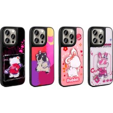 Büşra Ayhan Apple iPhone 15 Pro Kılıf Parlayan Kabartmalı Ikonik Figürlü Bsay Amas Silikon Kapak-Beyaz