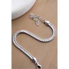 Two Arts Kadın 925 Ayar Gümüş Baget Kesim Taşlı Bileklik | Hediye Kutusunda