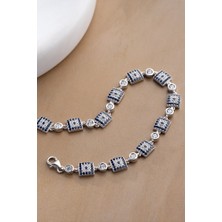 Two Arts Kadın 925 Ayar Gümüş Kalp Motifli Charm Bileklik | Hediye Kutusunda