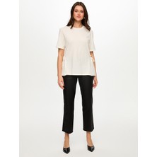 Faik Sönmez Yanları Dokuma Pilise Detaylı Yuvarlak Yaka T-Shırt S26TSH053