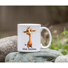 Safir Tasarım  Premium Beyaz Porselen Kupa - Kişiye Özel Sevimli Zürafa