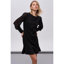 Journey Sıfır Yaka-Kol Tül Detaylı, Etek Altı Volanlı Elbise