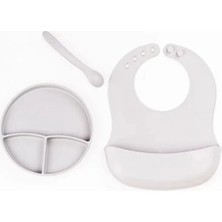 Renklime Gri 3’lü Silikon Yemek Seti – Önlük + Diş Kaşıyıcılı Kaşık + Vakumlu Tabak