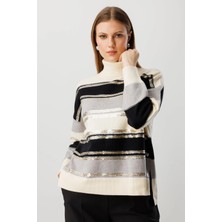 On Fashion Kadın Pul Deteylı Balıkçıl Yaka Triko Siyah Kazak 60319