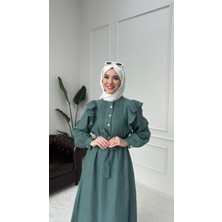 Moda Yarım Düğmeli Kuşaklı Astarlı Tesettür Elbise – Şık ve Rahat Günlük Kullanım