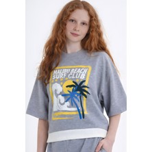 Haykids Kız Çocuk Gri Renkli Baskılı Yarım Kol Eşofman Takımı - Belden Bağlamalı Wide Leg Pantolon Alt Üst Takım