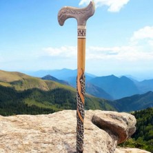 Normadia El Işlemeli Devrek Bastonu, Çift Yılan Sarmalı Tasarımı