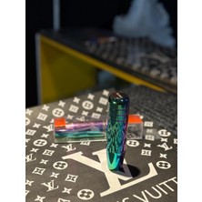 Özgürce Hologram Momo Vites Topuzu, Şık ve Dayanıklı Otomobil Aksesuarı