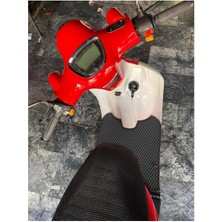 Özgürce 50CC Mondial Turismo Motor ile 3D Havuzlu Siyah Paspas