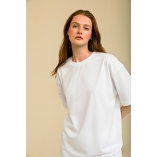 Guaraz Kadın Beyaz Oversize Bisiklet Yaka %100 Pamuk Düz Basic Yazlık T-Shirt