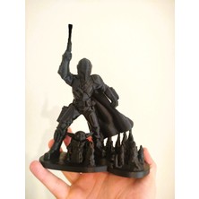 Galaksi Savaşçısı ve Minik Uzay Dostu Figür – 18 cm Koleksiyon ve Dekor Ürünü