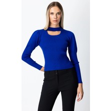On Fashion Kadın Yakası Pencereli Balon Kol Saks Mavisi Kazak 65303