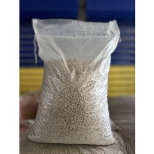 Akan Tarım %100 Organik Çam Peleti 6mm – Doğal ve Yüksek Emici Kedi Kumu 20 Lt - 10 kg
