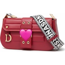 Hanımca Her Anınıza Eşlik Eden Tasarım Kadın Çanta