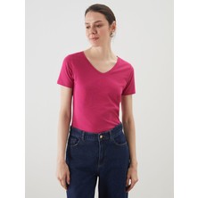 Lc Waikiki Yeni Sezon V Yaka Kadın Tişört