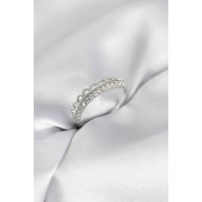 Pazarcan Motif Desenli Gümüş Renk Zirkon Taşlı Kadın Yüzük