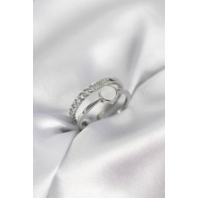 Pazarcan Queen Yazılı Gümüş Renk Pirinç Kadın Yüzük