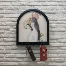 Normadia Çiçekli Kadın Kolaj Tasarım Boyutlu Ahşap Anahtar Askısı