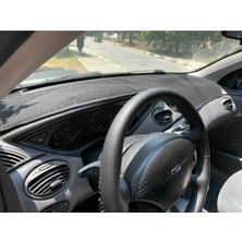 Özgürce 1998-2004 Ford Focus Tam Uyumlu Lazer Kesim Torpido Koruma Halısı