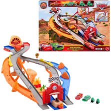 Disney Cars Disney Pixar Cars Radiator Springs Yarış ve Kurtarma Pisti Oyun Seti JFL57