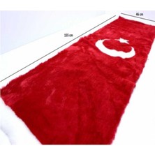 Özgürce Torpido Üstü Peluş Örtü, Türk Bayraklı, Evrensel, Şık ve Koruyucu