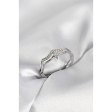 Erbilden Erb Minimal Yıldız Model Gümüş Renk Zirkon Taşlı Kadın Yüzük