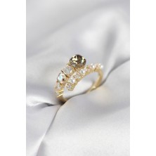 HERŞEYBURDAMODA Gold Renk Pirinç Zirkon Taşlı Incili Kadın Yüzük