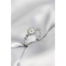 Callerrons Accessories Gümüş Renk Sedefli Yıldız Model Zirkon Taşlı Kadın Yüzük - EBJ260214W39602