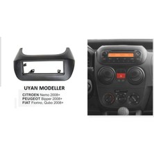 Özgürce Fiorino Için Şık ve Dayanıklı Oto Teyp Çerçevesi