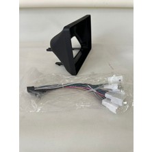 Özgürce Yaris 1999-2005 9 Inc Çoklu Medya Çerçevesi, Şık ve Dayanıklı Tasarım