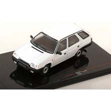 1:43 Ixo 1990 Skoda Forman