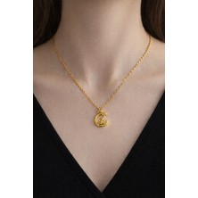 Gold Renk – Ay Yıldız Tavşan Tasarımlı Milimalist Zarif ve Şık Kolye