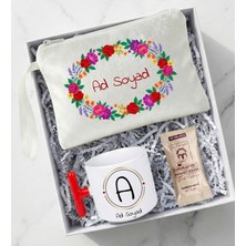 Kişiye Özel Makyaj Çantası & Isme Özel T Kulplu Kupa Bardak & Kahve Hediye Seti