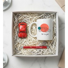 Kişiye Özel Vosvos Araba & Kupa & Kırmızı Kalem Hediye Seti  Arabacıya Hediye