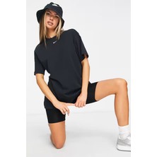 Nike Sportswear Essantial Tee Siyah Kadın Bol Kesim Pamuklu Tişört