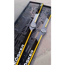 Özgürce Renault Uyumlu Kişiye Özel Pleksi Araç Plakalığı, Şık ve Dayanıklı Tasarım