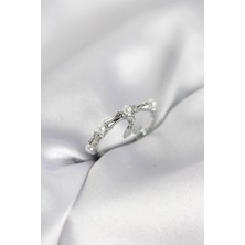 Solenya Gümüş Renk Sallantılı Kemik Model Kadın Yüzük