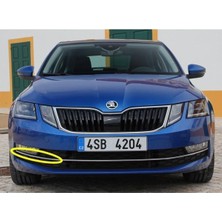 Özgürce Skoda Octavia Mk3 2017-2020 Ön Sis Farı Yanı Krom Çerçevesi