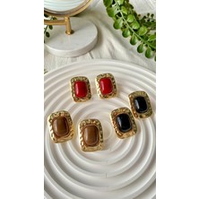 Jewelry Kırmızı Taşlı Desenli Kare Plaka Vintage Gold Küpe