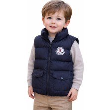 İrem Çocuk Giyim Erkek Çocuk Fermuar Kapamalı Kapak Cep Modelli Armalı Lacivert Renk Şişme Yelek