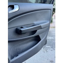 Özgürce Sağ Ön Kapı Iç Kapı Tutma Kolu Opel Corsa D 2007-2014 Parlak Siyah