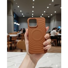 KumOziShop iPhone 15 Promax Mat Magsafe Özellikli Damla Desenli Kılıf