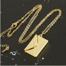 Gümüş Takıcım Mektup Kapaklı Çelik Kolye