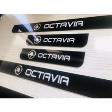 Özgürce Octavia Pleksi Kapı Eşiği Takımı 2013 ve Sonrası Modeller Için