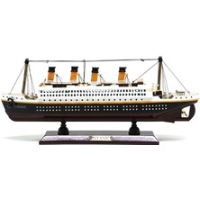 Zenvia 35X45 cm Özel Tasarım Işıklı Ahşap Titanik Gemi
