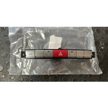 Özgürce Gri Renk Fiat Linea Dörtlü Düğmesi, Şık ve Kaliteli Tasarım