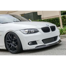 Özgürce E92 M Tech Gts Ön Lip Plastik Parlak Siyah, Sportif ve Şık Tasarım