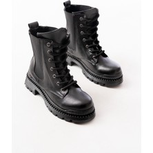 I Love Shoes Volana Siyah Cilt Düz Topuklu Bağcıklı Lastikli Günlük Kadın Bot